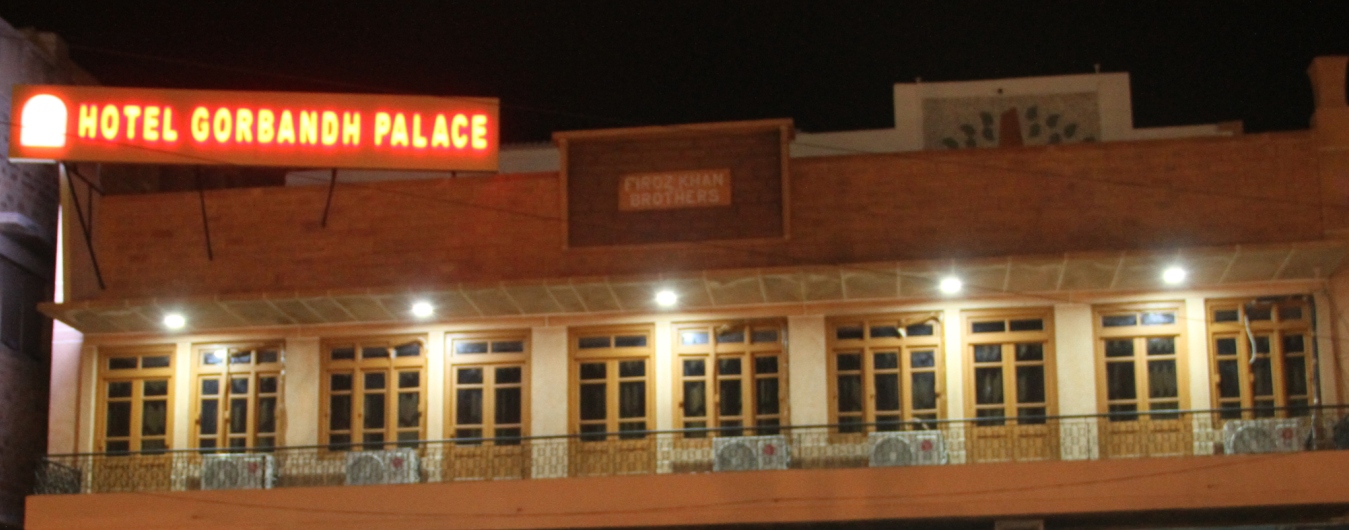 outer view hotel gorbandh palace